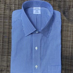 Men’s Brooks Brothers button down
